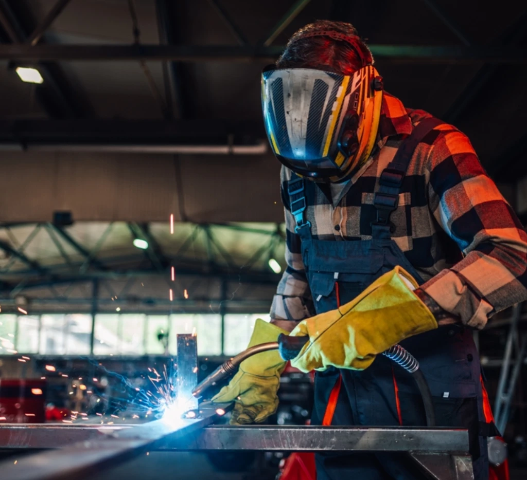 Las estructuras metálicas se utilizan en una amplia variedad de proyectos,